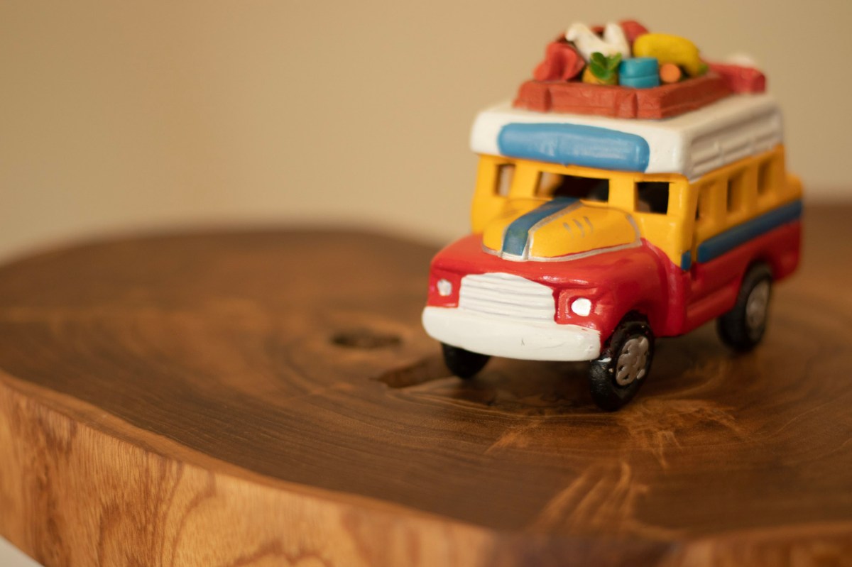 La Chiva is acquired by Dial Books for Young&nbsp;Readers